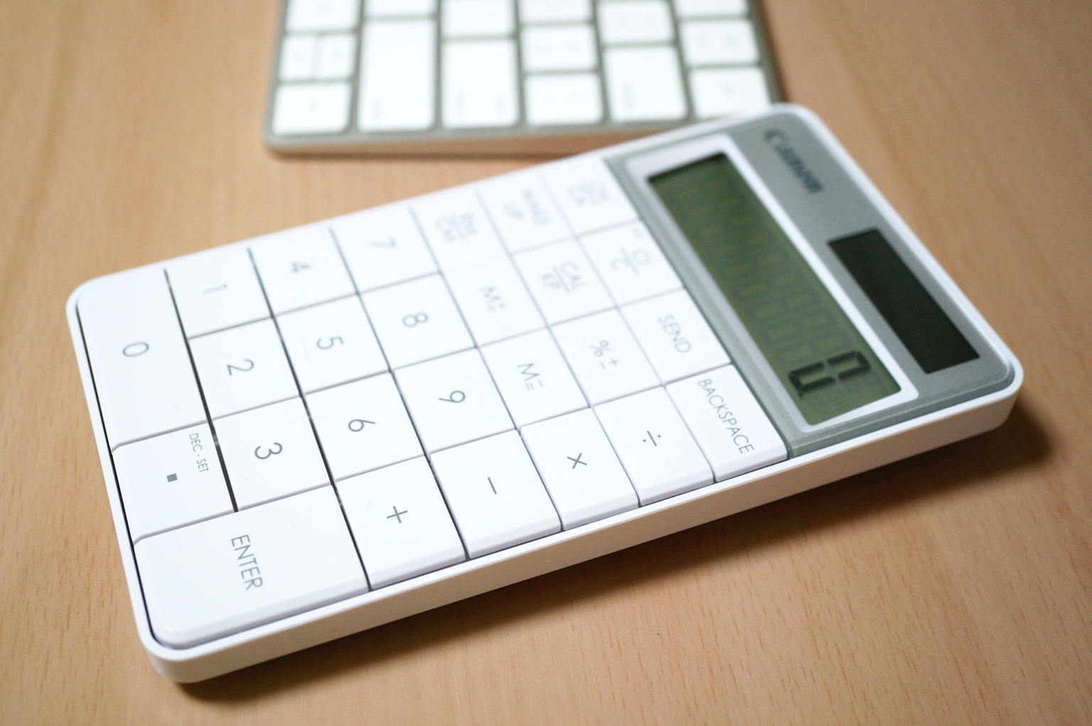 これは電卓？Macで使えるワイヤレステンキー「キヤノン X Mark I KRF ホワイト」をレビュー！ MAKKYON WEB