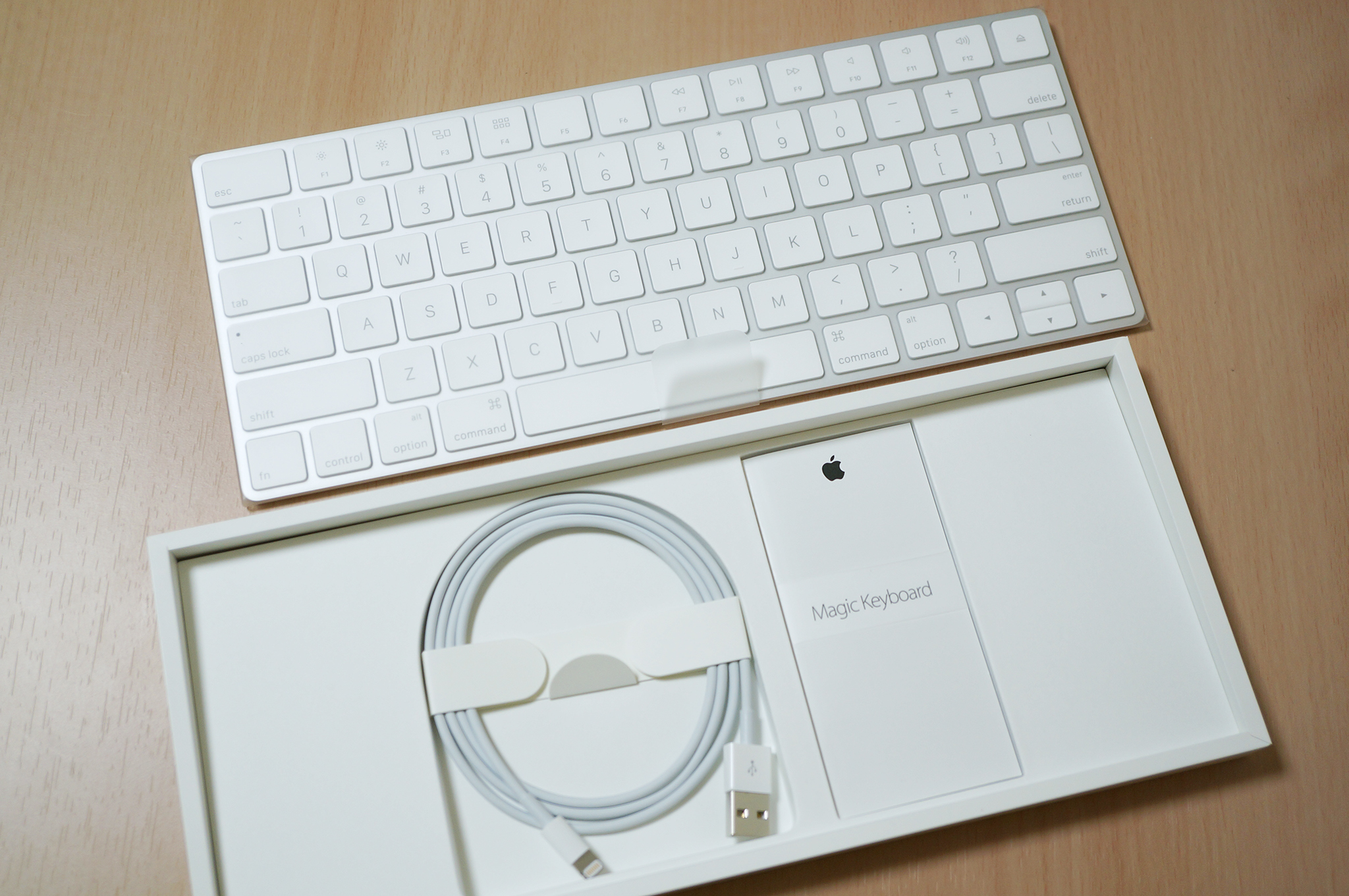 Apple magickeyboard 12.9インチ黒色 今月末まで✨+radiokameleon.ba