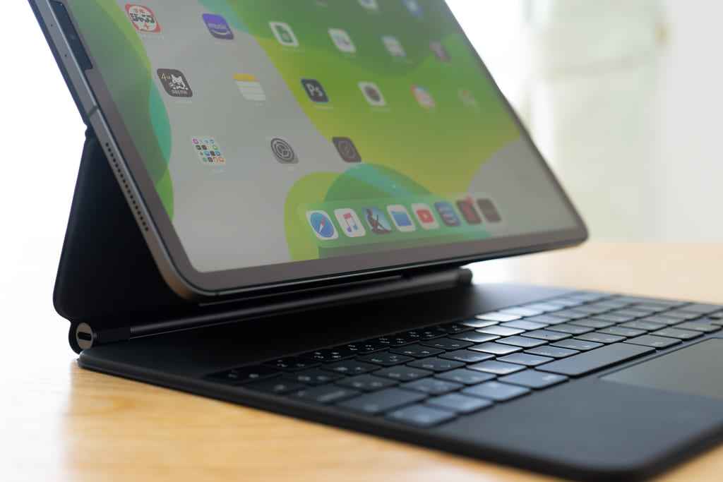 Apple iPad Pro 12.9インチ用Magic Keyboard レビュー／Smart Keyboard
