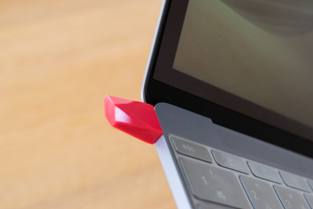 iPad Pro 12.9インチがMacBookのセカンドディスプレイになる！Luna Display USB-C版をレビュー！ | makkyon  web