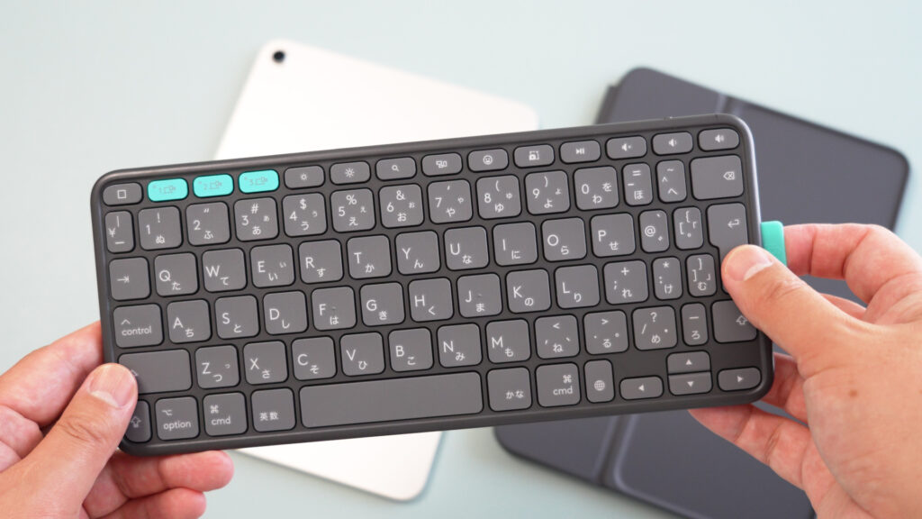 logicool FLIP FOLIO Bluetoothキーボード HS822_AV3_GEO_JP?wid=1000&hei=