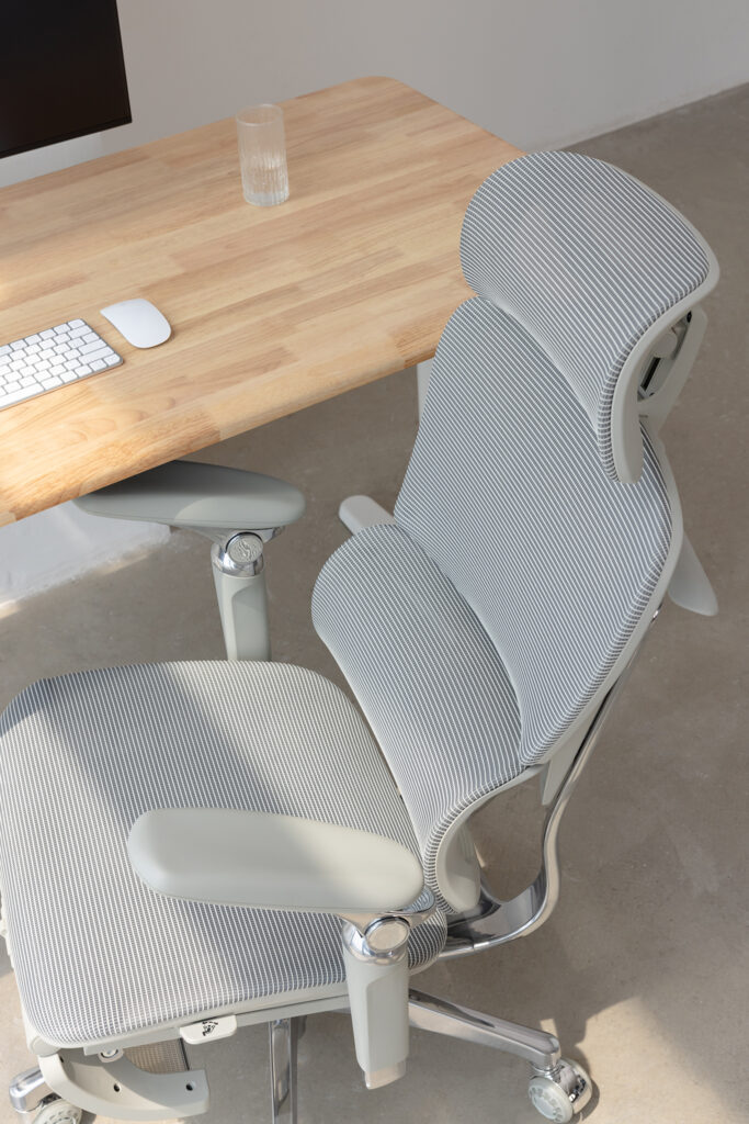 プレミアムよりプレミアム！COFO Chair Premium 2 発表／ワークチェア