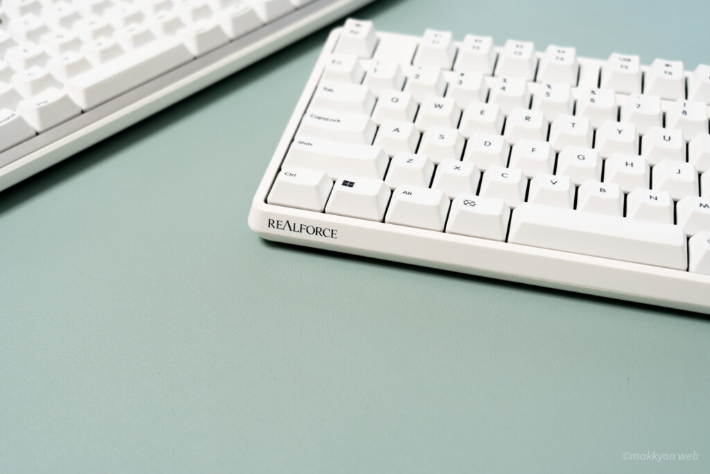 REALFORCE R4レビュー、ワイヤレス接続のユーザーに嬉しいアップデート