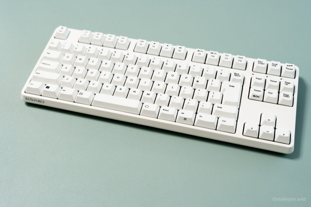 REALFORCE R4レビュー、ワイヤレス接続のユーザーに嬉しいアップデート