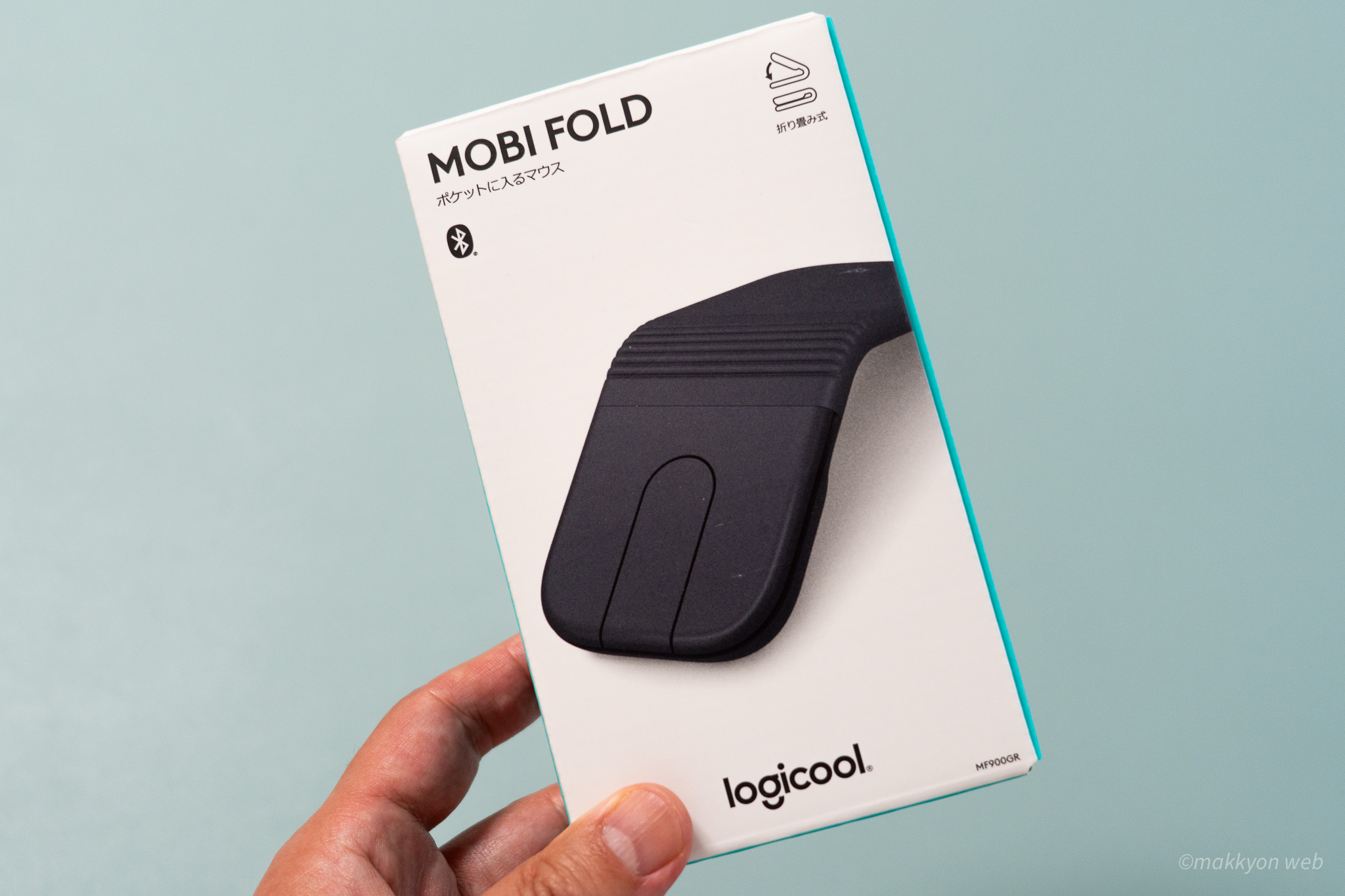 ロジクールの折りたたみマウス「Mobi Fold」のパッケージ